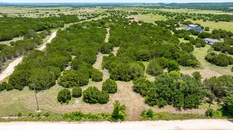 3048 Cr 2800, Kopperl, TX 76652