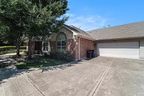 3240 Rosemeade Dr #2113, Fort Worth, TX 76116