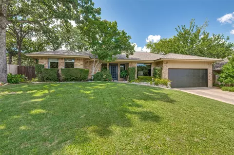 5205 Shady Springs Ct, Arlington, TX 76017