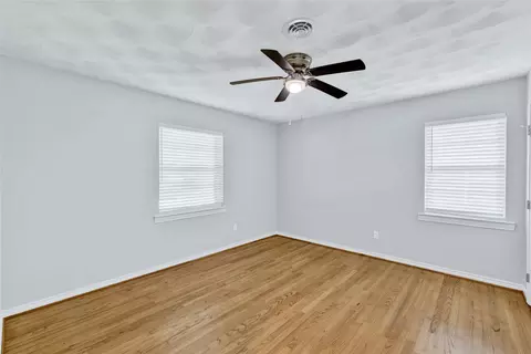 2425 Pinebluff Dr, Dallas, TX 75228 photo 21