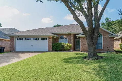 3937 Marsh Ln, Fort Worth, TX 76123