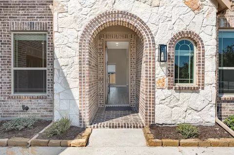 1217 Deacon Dr, Midlothian, TX 76065 photo 3