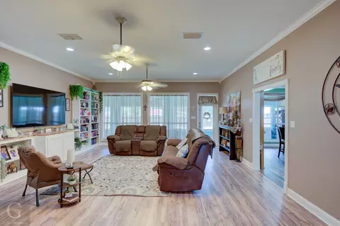 133 Downs Dr, Benton, LA 71006 photo 12