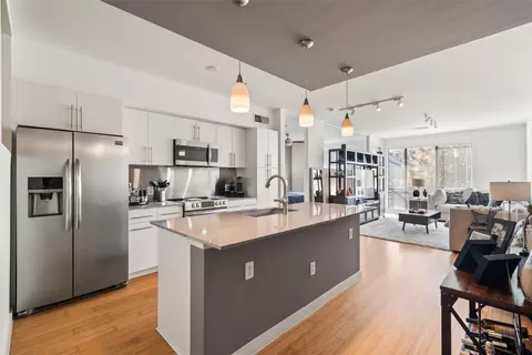4040 N Hall St #109, Dallas, TX 75219