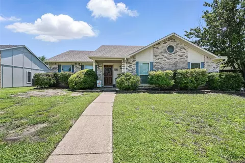 856 Warwick Dr, Plano, TX 75023