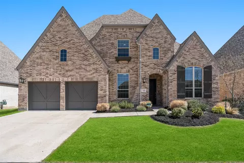 7008 Cross Point Ln, Aubrey, TX 76227