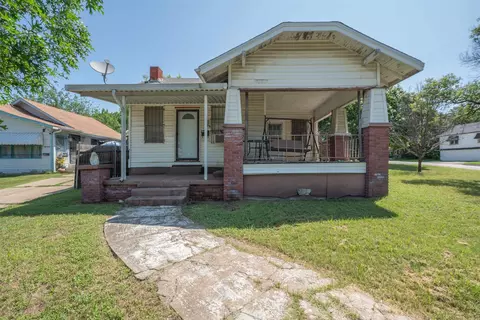 1850 Highland Ave, Fort Worth, TX 76164