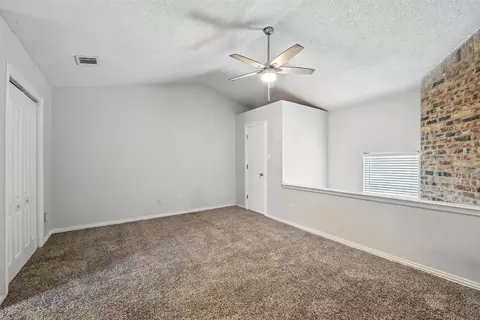Other - 70 Winchester Dr, Euless, TX 76039 photo 4 of 5
