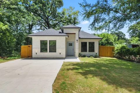 112 Whiteface Dr, Mabank, TX 75156
