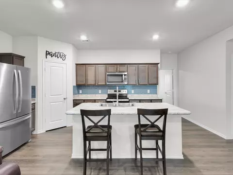 Kitchen - 3100 Singleton Rd, Forney, TX 75126 photo 2 of 6