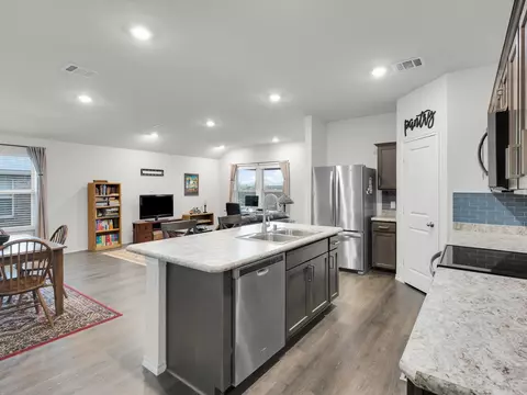 Kitchen - 3100 Singleton Rd, Forney, TX 75126 photo 6 of 6