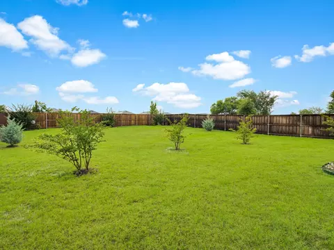 Exterior - 3100 Singleton Rd, Forney, TX 75126 photo 3 of 7