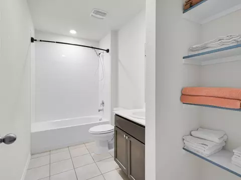 Bath - 3100 Singleton Rd, Forney, TX 75126 photo 3 of 3