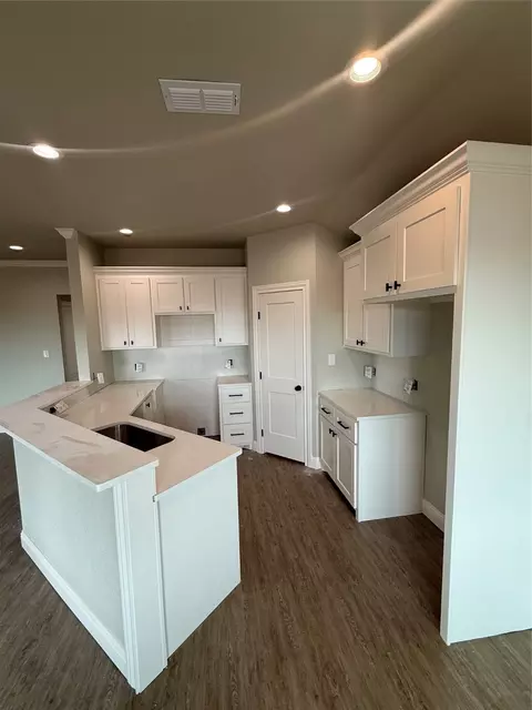3348 Muthu Veer Dr, Abilene, TX 79606