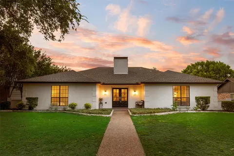 2001 Boulder Dr, Plano, TX 75023