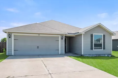 223 Liberty Ln, Venus, TX 76084