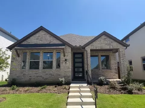 104 Barn Swallow Dr, Celina, TX 75009