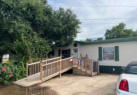 9582 Diamond Ave, Kaufman, TX 75142