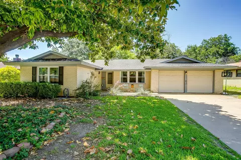 2805 Sadler Ave, Fort Worth, TX 76133