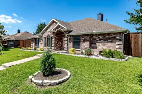 3409 Mistletoe Ln, Rowlett, TX 75088