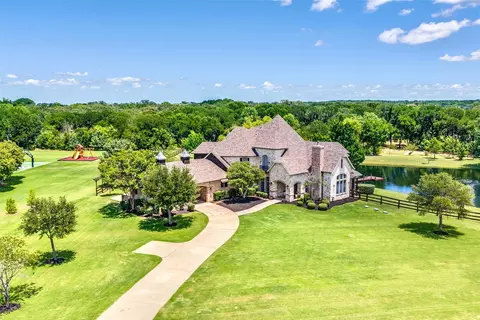 800 Manor Dr, Argyle, TX 76226