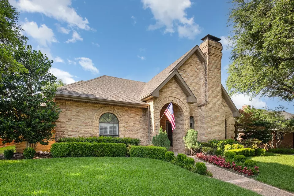Exterior - 6515 Genstar Ln, Dallas, TX 75252 photo 4 of 8