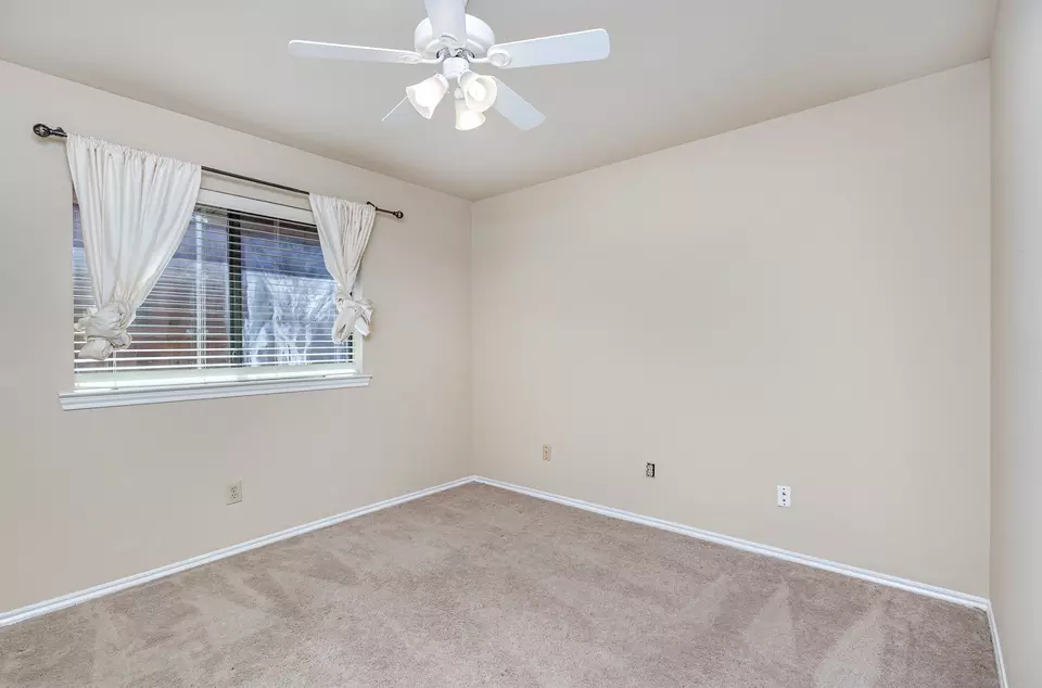Bedroom - 6515 Genstar Ln, Dallas, TX 75252 photo 7 of 8