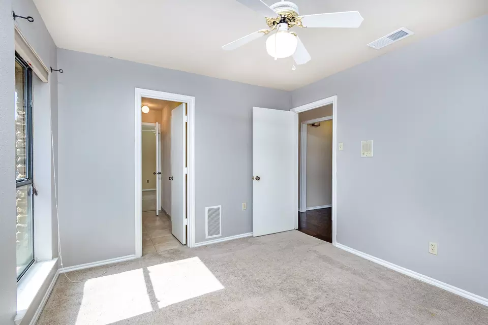 Bedroom - 6515 Genstar Ln, Dallas, TX 75252 photo 5 of 8
