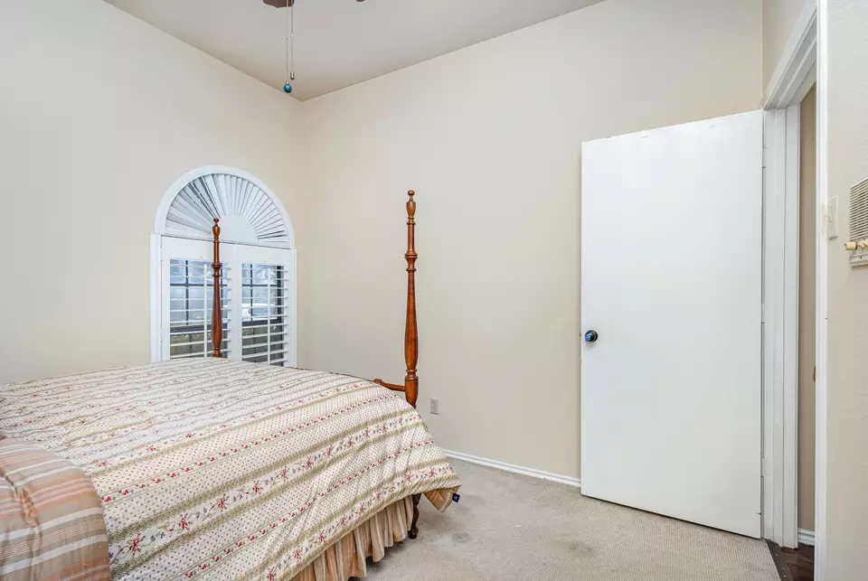 Bedroom - 6515 Genstar Ln, Dallas, TX 75252 photo 6 of 8
