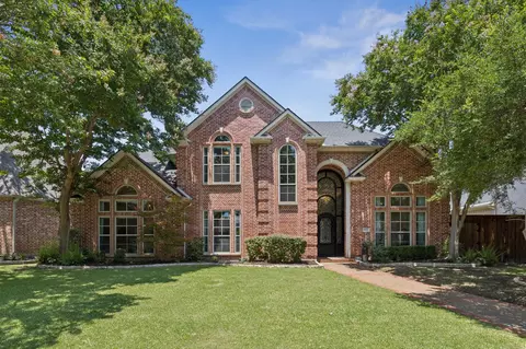4947 Sandestin Dr, Dallas, TX 75287