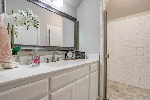 404 Bluffside Trl, Benbrook, TX 76126 photo 31