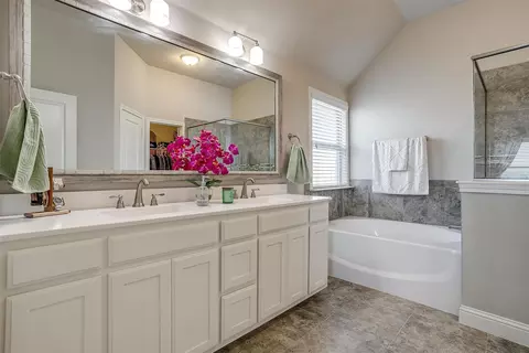 404 Bluffside Trl, Benbrook, TX 76126 photo 20