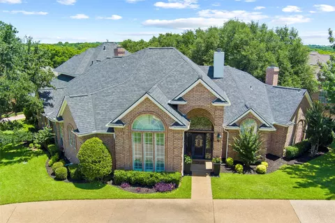 900 Briar Ridge Dr, Colleyville, TX 76034