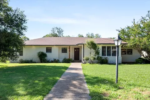 1205 Columbia Cir, Corsicana, TX 75110