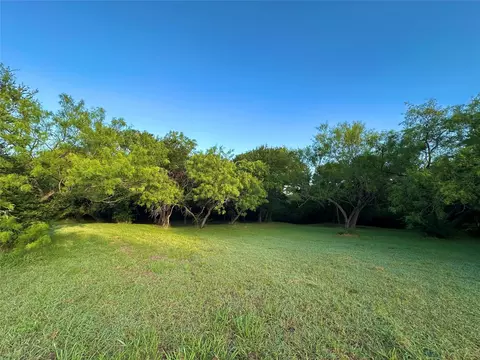 2384 Mystic Shore Dr, Cedar Hill, TX 75104