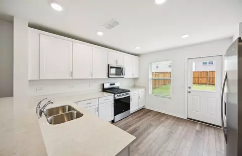 14159 Maida Dr, Pilot Point, TX 76258 photo 8