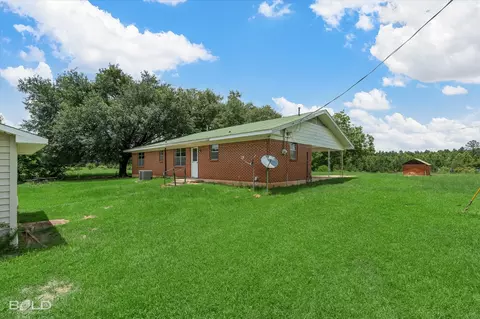 Exterior - 311 Rawls Rd, Coushatta, LA 71019 photo 3 of 3