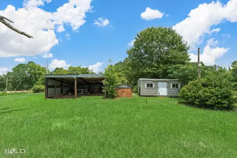 Exterior - 311 Rawls Rd, Coushatta, LA 71019 photo 2 of 3