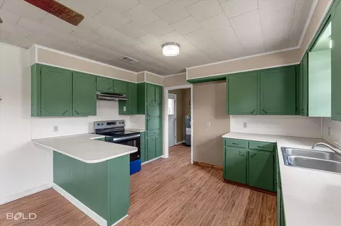 Kitchen - 311 Rawls Rd, Coushatta, LA 71019 photo 1 of 5