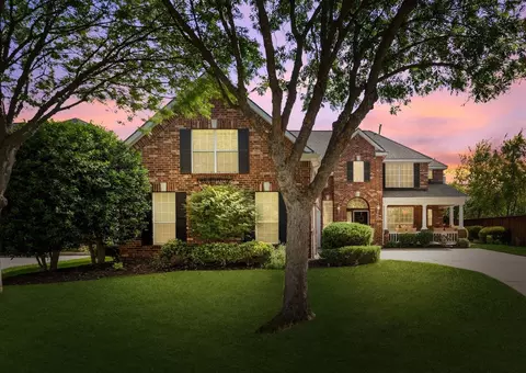 809 Shady Meadow Dr, Highland Village, TX 75077