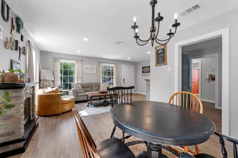 Dining - 3017 Live Oak Ave, Waco, TX 76708 photo 2 of 2