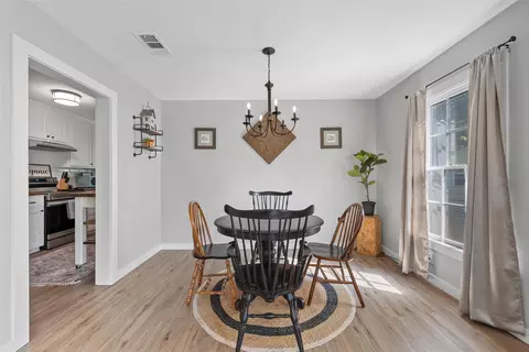 Dining - 3017 Live Oak Ave, Waco, TX 76708 photo 1 of 2