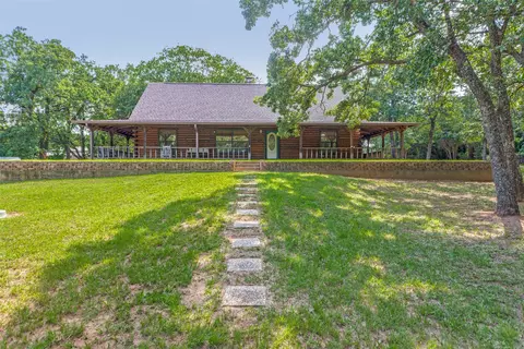 9829 Eldorado Dr, Burleson, TX 76028