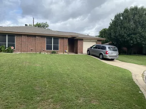 4513 Anchor Ct, Fort Worth, TX 76135