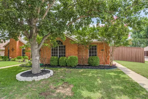 2102 Overview Ln, Garland, TX 75044