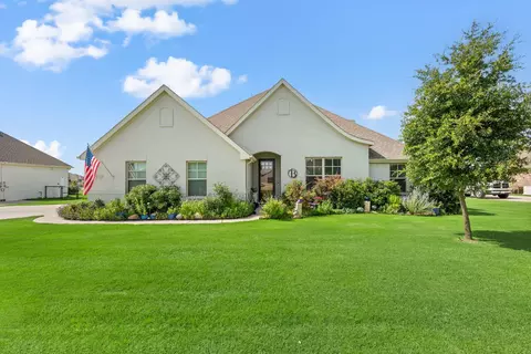 1105 Denton Creek Dr, Justin, TX 76247
