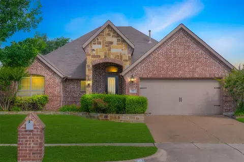 306 Spruce Trl, Forney, TX 75126