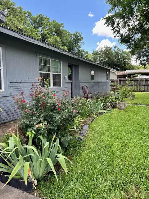 Other - 306 Sunset Dr, Comanche, TX 76442 photo 10 of 18