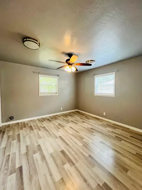 Other - 306 Sunset Dr, Comanche, TX 76442 photo 2 of 12