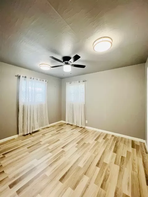 Bedroom - 306 Sunset Dr, Comanche, TX 76442 photo 2 of 2